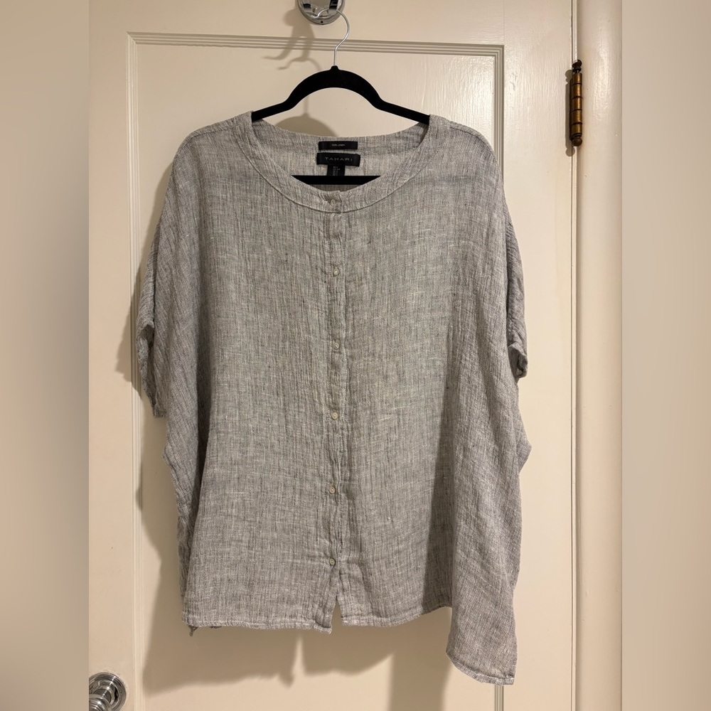Tahari oversized linen button up blouse. Light grey. 100% linen. Size small.